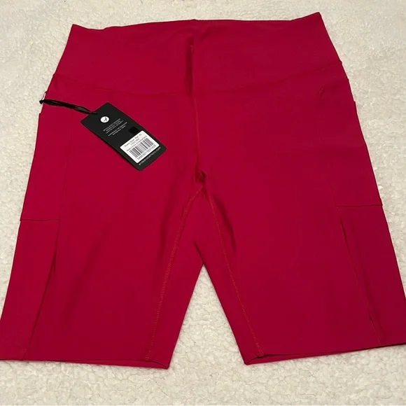 078EA.- Endeavor Athletic. Sharon Short. Size Large - Picture 2 of 3